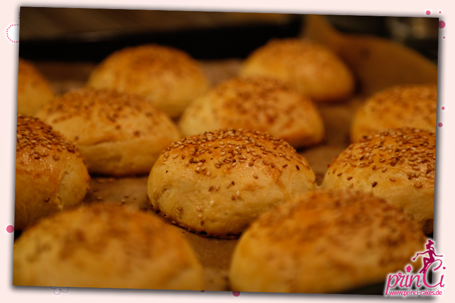 Burgerbrötchen Rezept