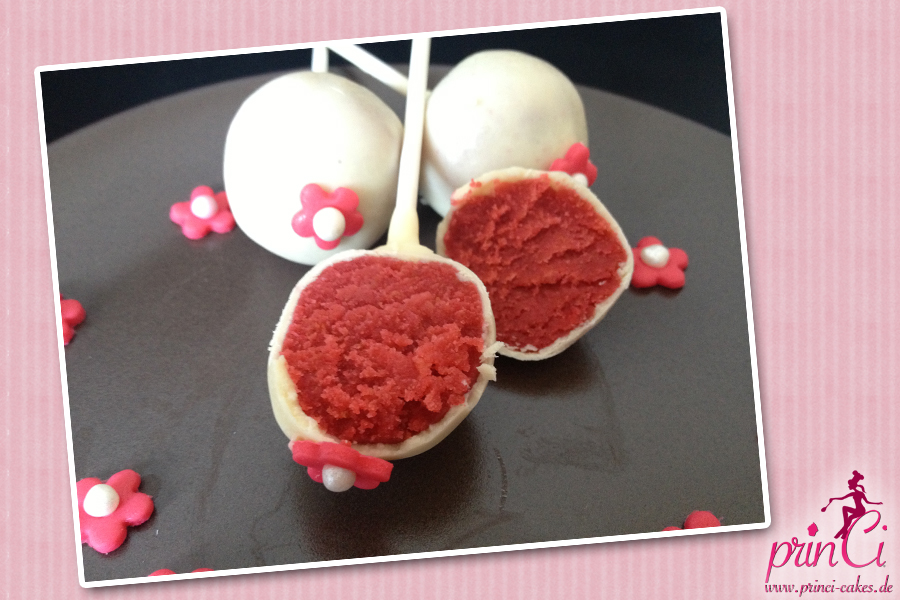 Red Velvet Cakepops