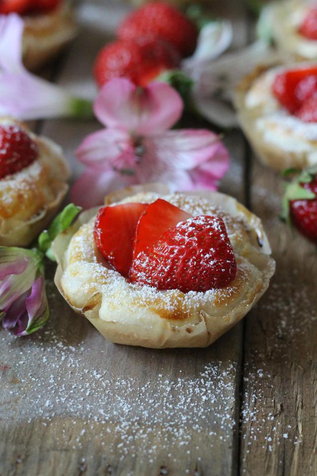 Schnelle Erdbeertörtchen | prinCi Cakes