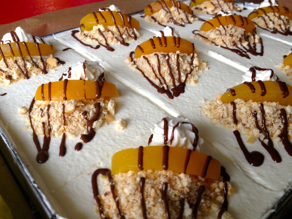 BackWahn: Aprikosen-Nuss-Schnitten | prinCi Cakes