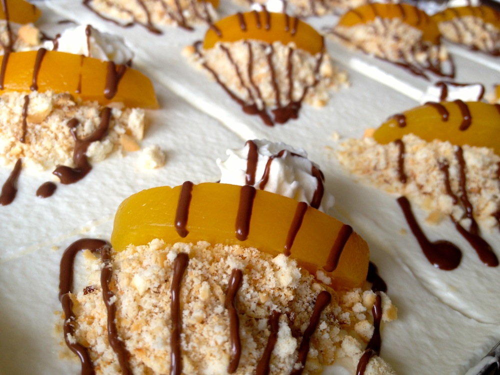 BackWahn: Aprikosen-Nuss-Schnitten | prinCi Cakes