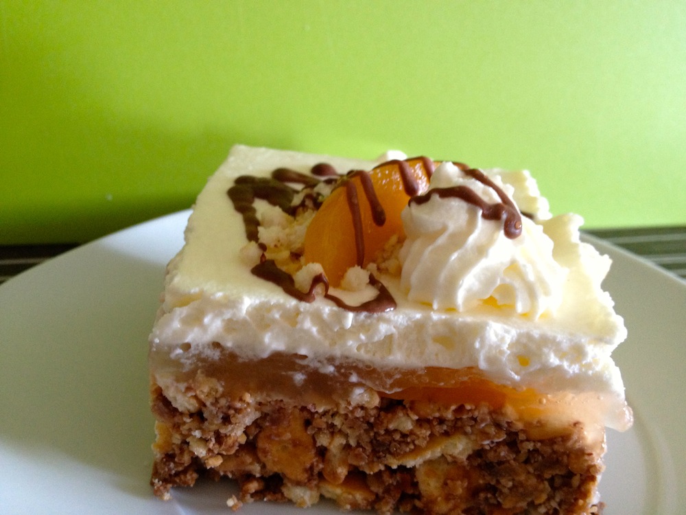BackWahn: Aprikosen-Nuss-Schnitten | prinCi Cakes